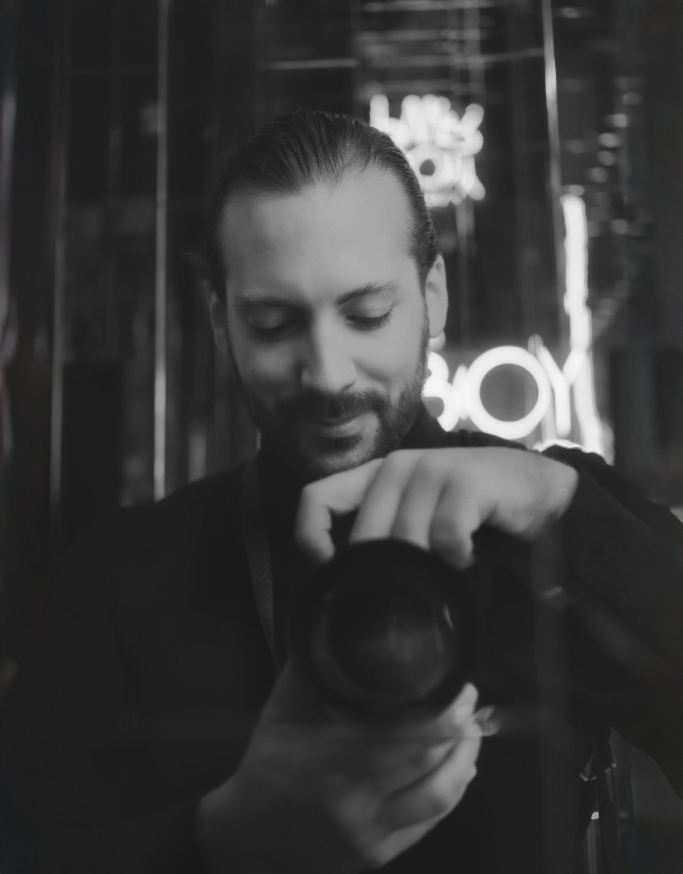 Jonas Flattinger mit Kamera