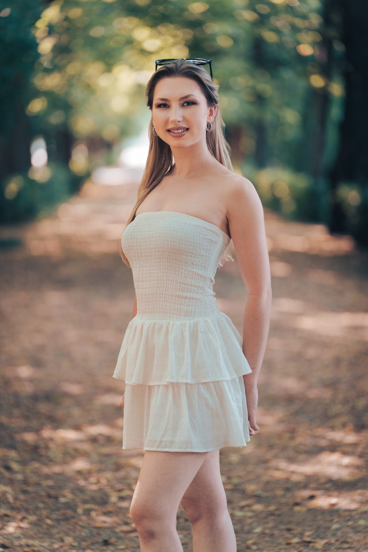 Sommerportrait in einer Wiener Parkallee